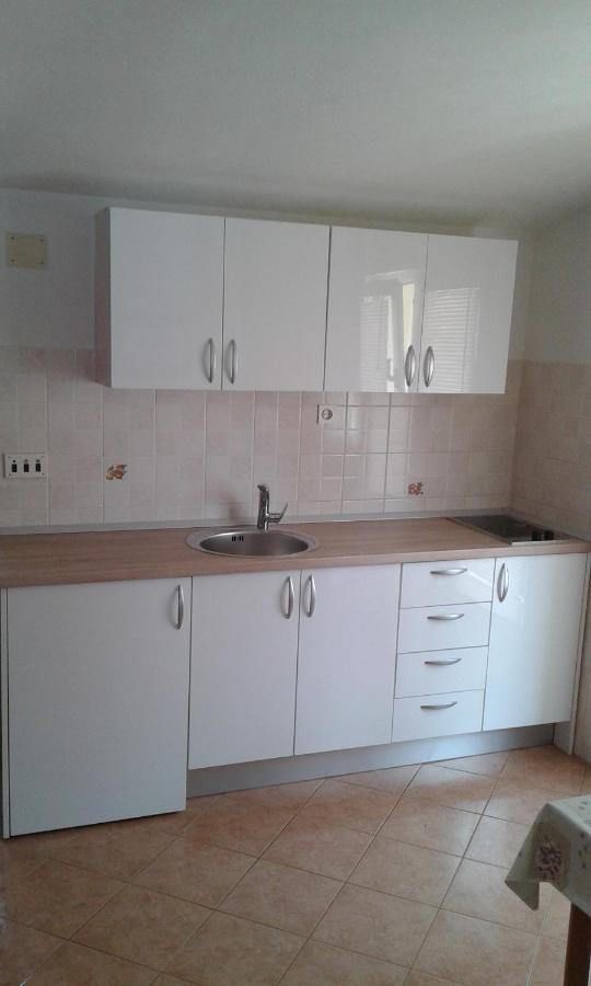 Apartmani Niko Podgora Buitenkant foto