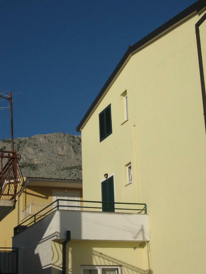 Apartmani Niko Podgora Buitenkant foto