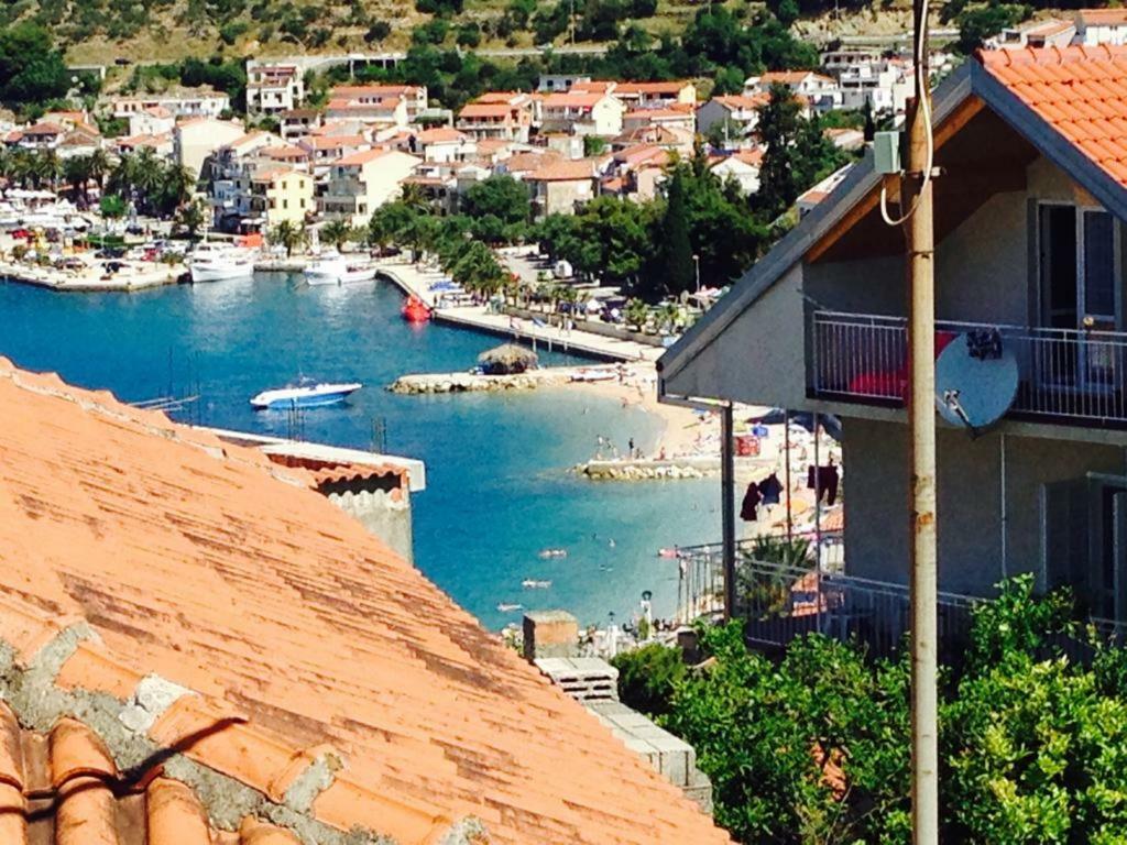 Apartmani Niko Podgora Buitenkant foto